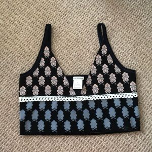 CLUB MONACO- Crop Top